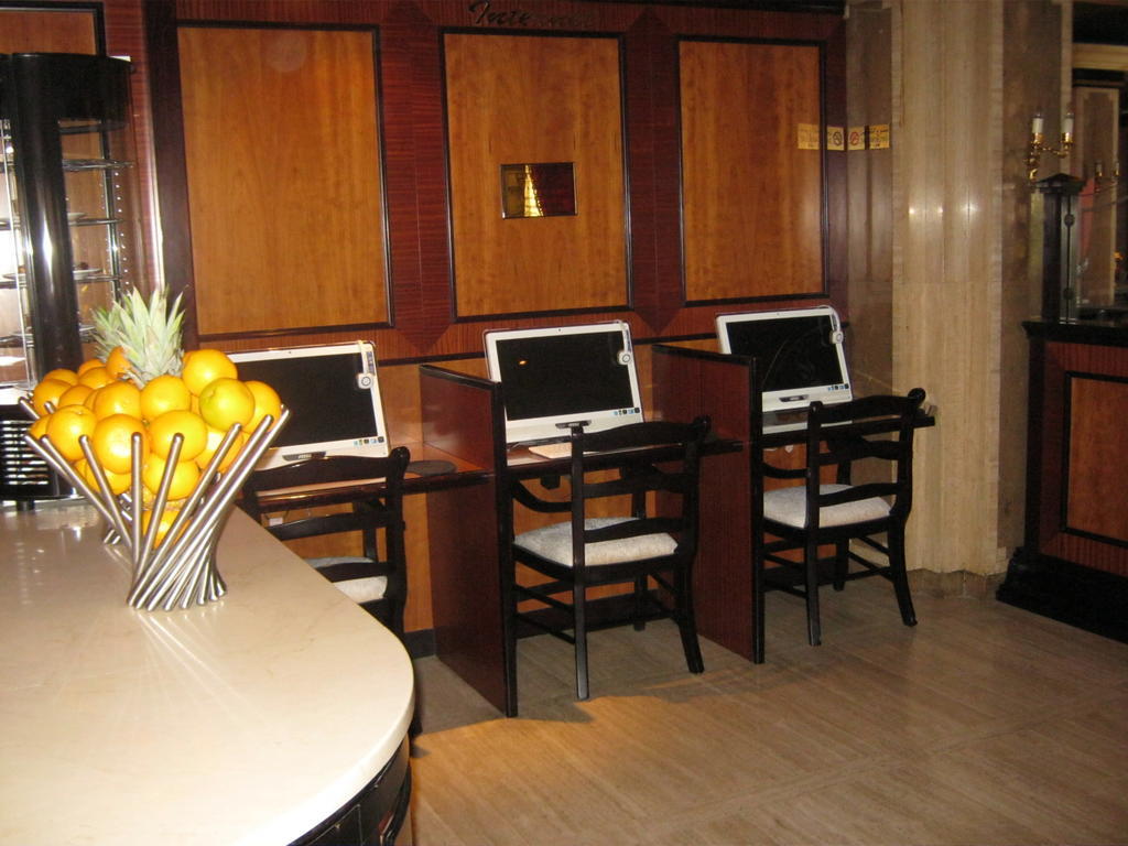 Gulf Inn Hotel Deira Formerly City Star Hotel Dubai Buitenkant foto